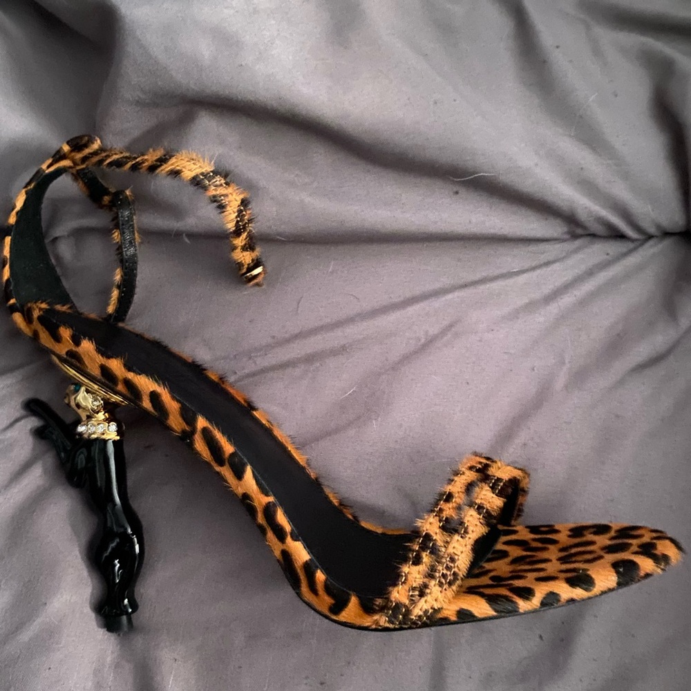 Iamjenniferle Panthera leopard print sandal